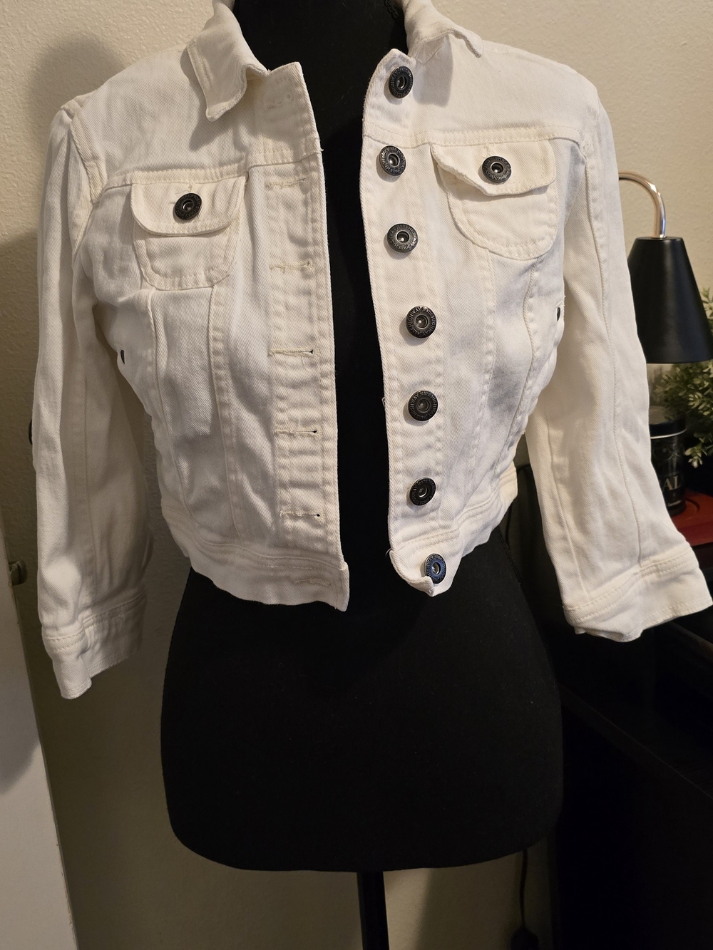 Highway Jeans White Cropped Denim Jacket with Button Front